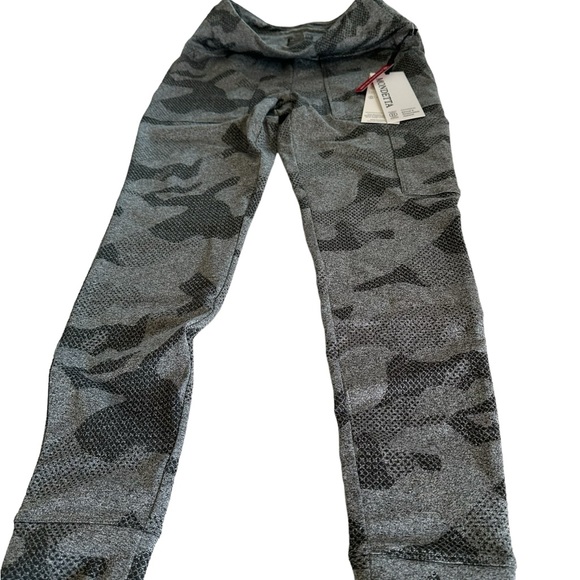 Mondetta Women’s Utility Leggings Camo High Waisted Light Grey Size S. NWT - Picture 6 of 9